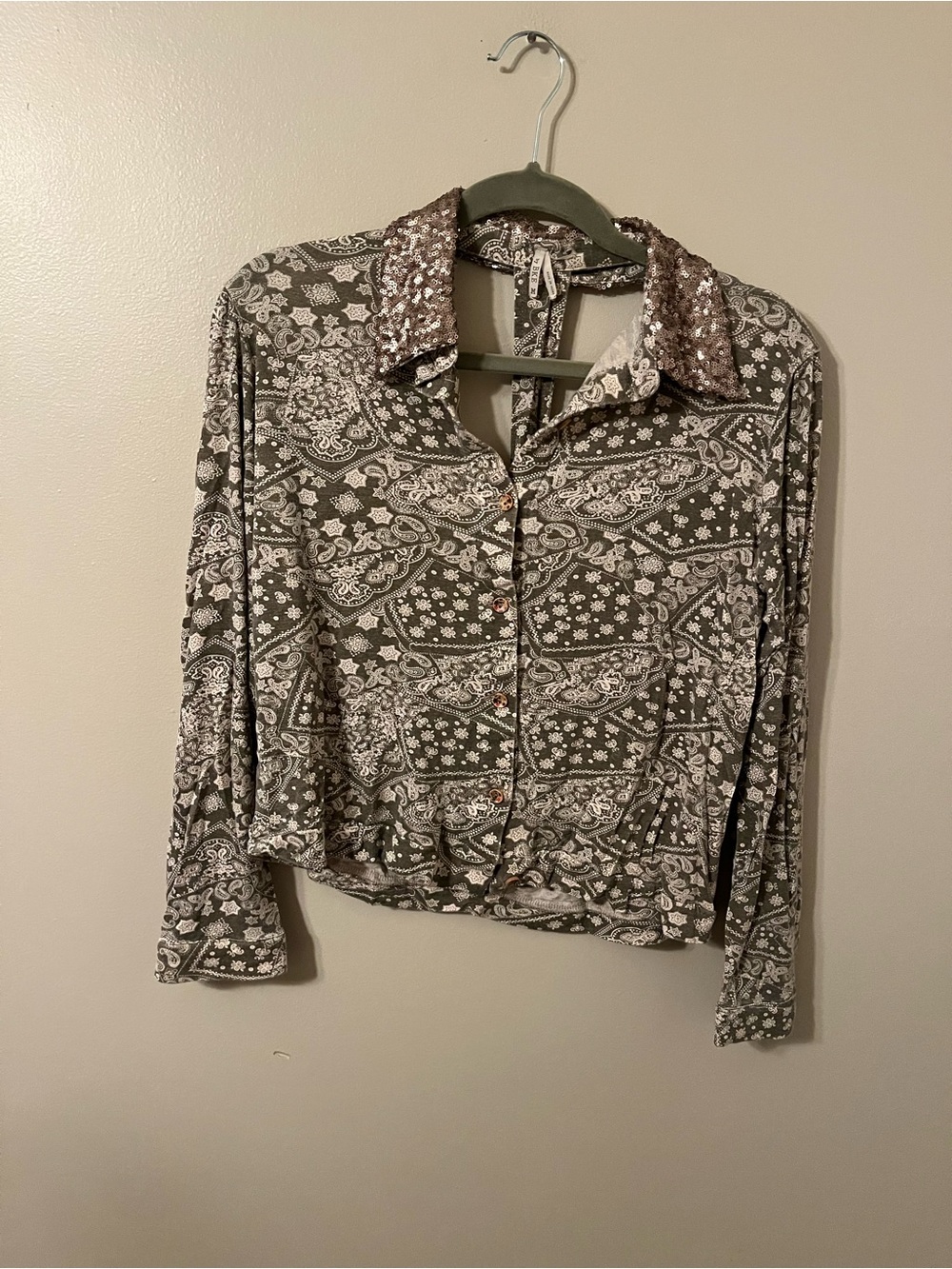 Gimmicks shirt